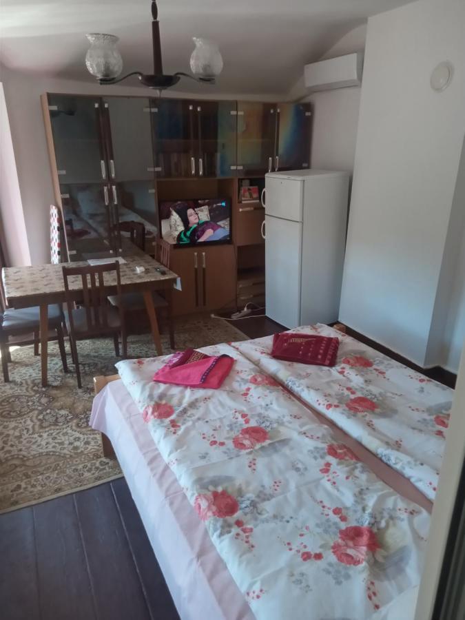Mercury Guest House Veliko Tarnovo Ngoại thất bức ảnh